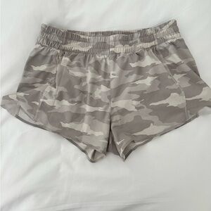 Athleta 3” Hustle Shorts